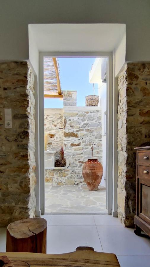 Apérathos Laina Traditional Guest House מראה חיצוני תמונה